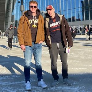 Meet your Posher, Hartman